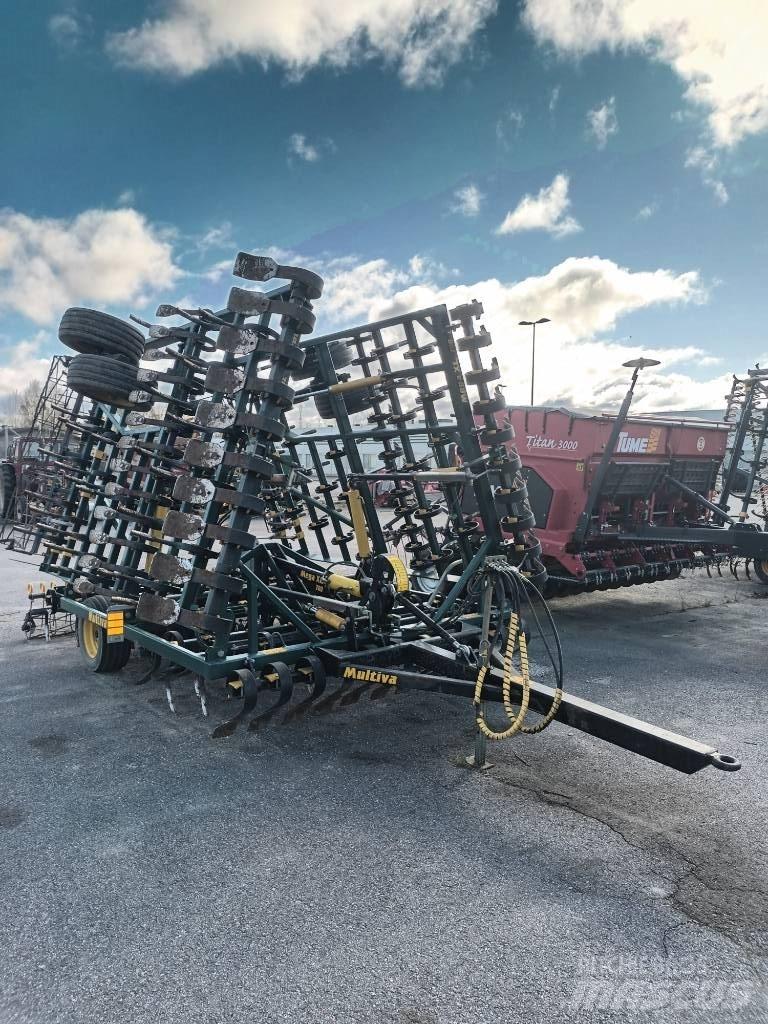 Multiva Mega XL Gradas