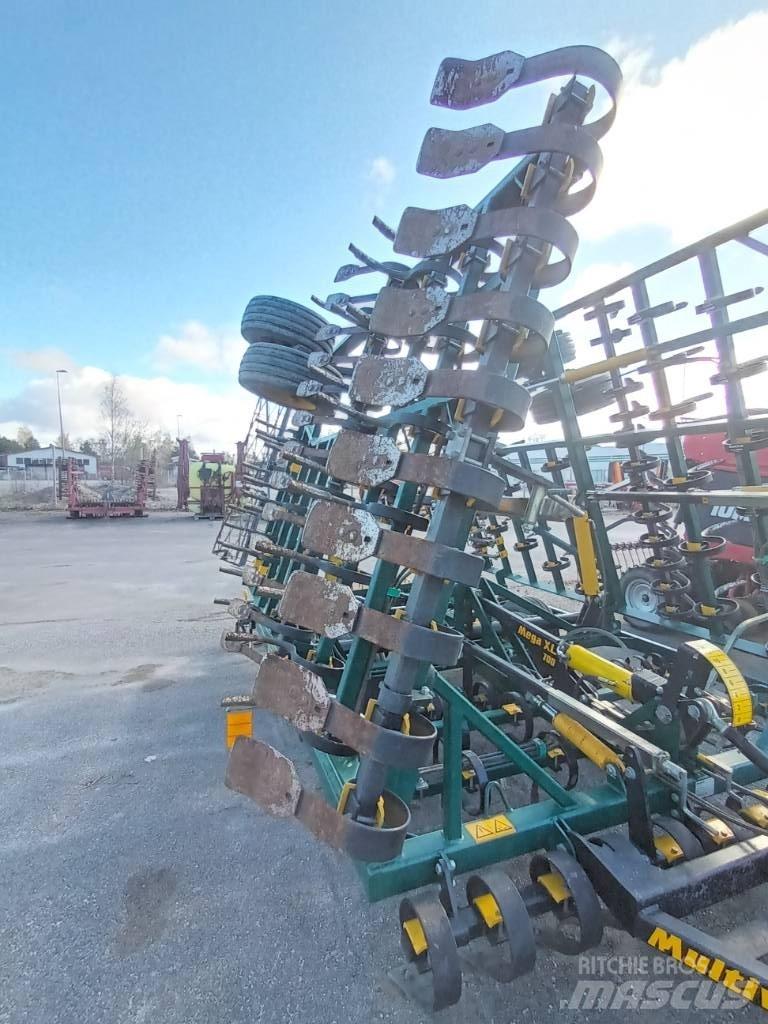 Multiva Mega XL Gradas