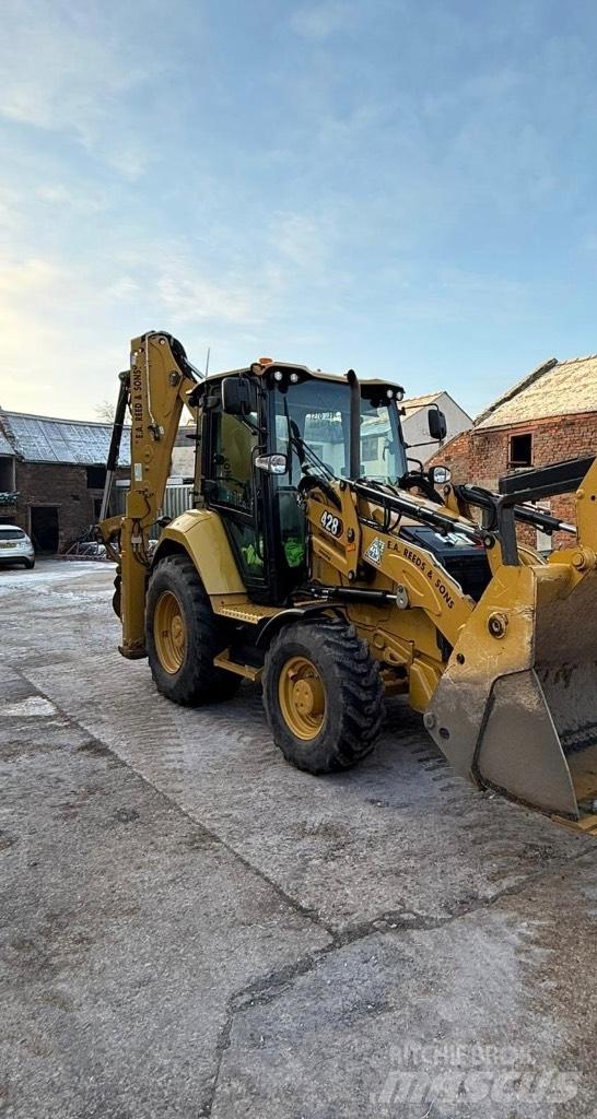 CAT 428 Retrocargadoras