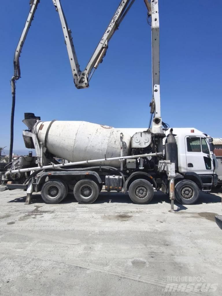 Astra Betonpompa Camiones hormigonera
