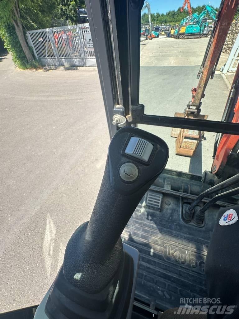 Kubota U 27-4 Mini excavadoras < 7t