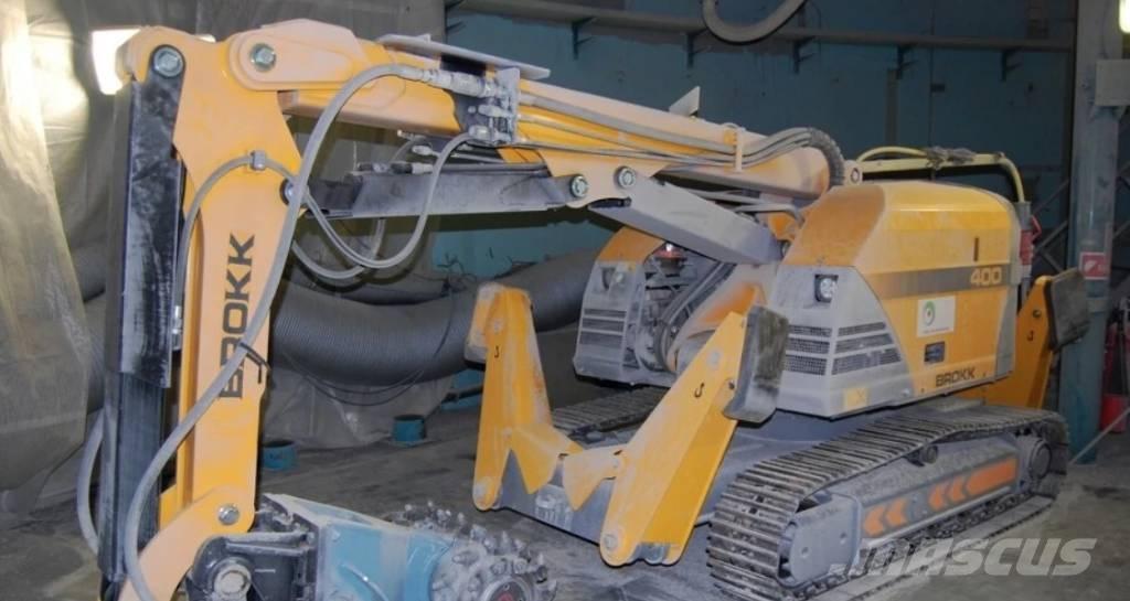 Brokk 400 Excavadoras de demolición