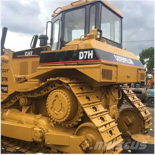 CAT D 7 H Buldozer sobre oruga