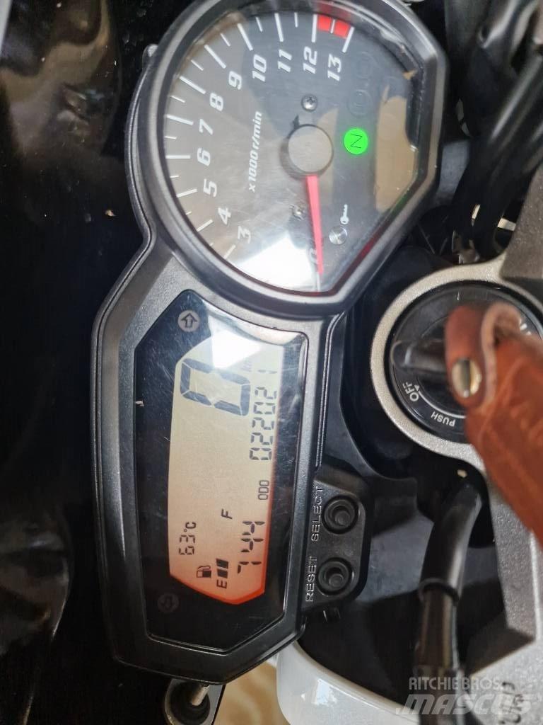 Yamaha FZ1 Transporte - Otros