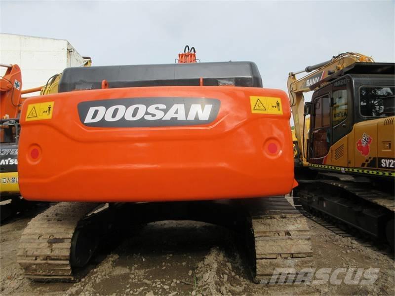 Doosan DX 340 Excavadoras de cadenas