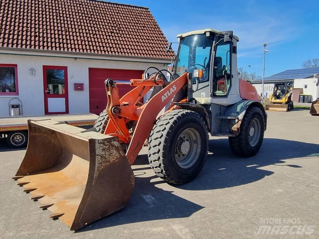 Atlas AR 95 Cargadoras sobre ruedas