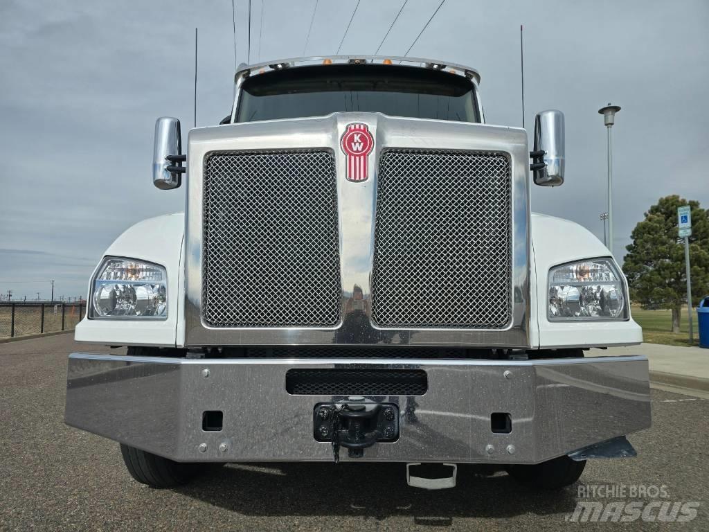Kenworth T 880 Camiones bañeras basculantes o volquetes