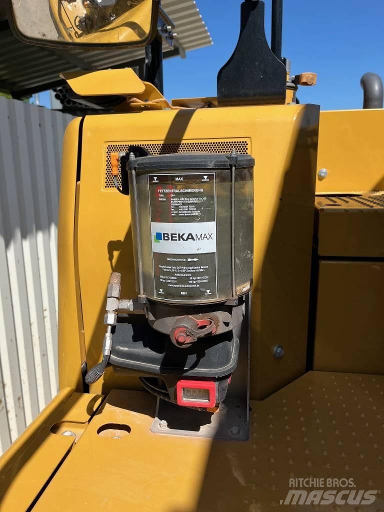 CAT 325 Excavadoras de cadenas