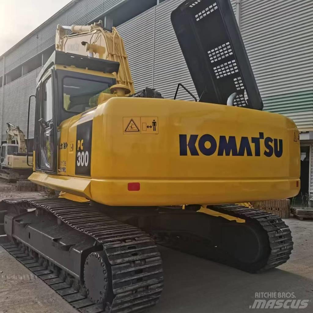 Komatsu PC 300-7 Excavadoras de cadenas