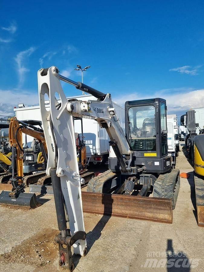 Bobcat E55 Mini excavadoras < 7t