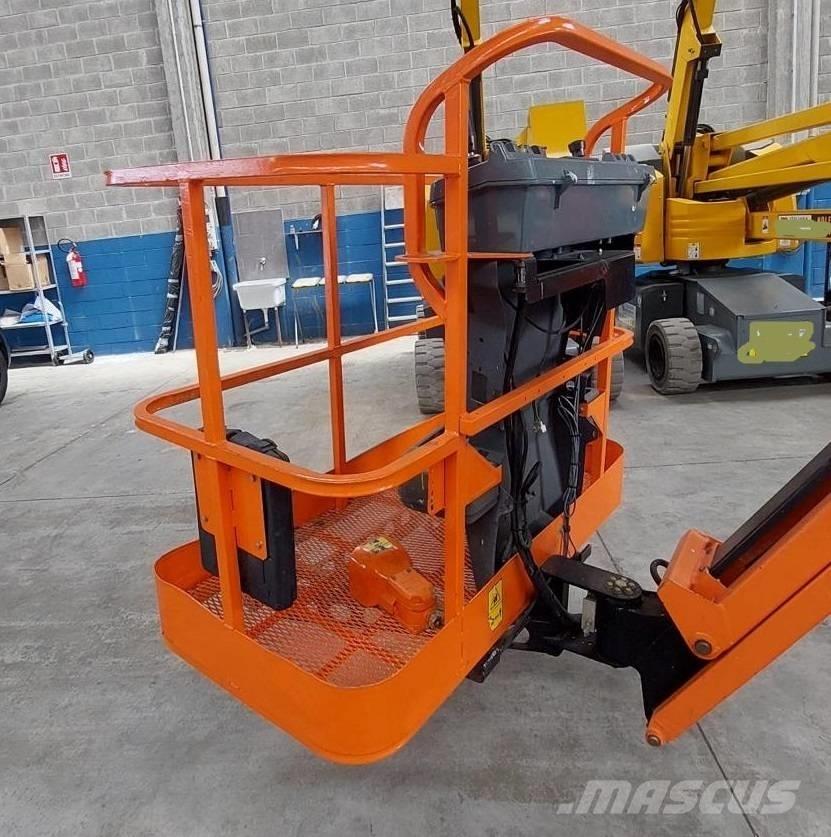 JLG E 450 AJ Plataforma de trabajo articulada