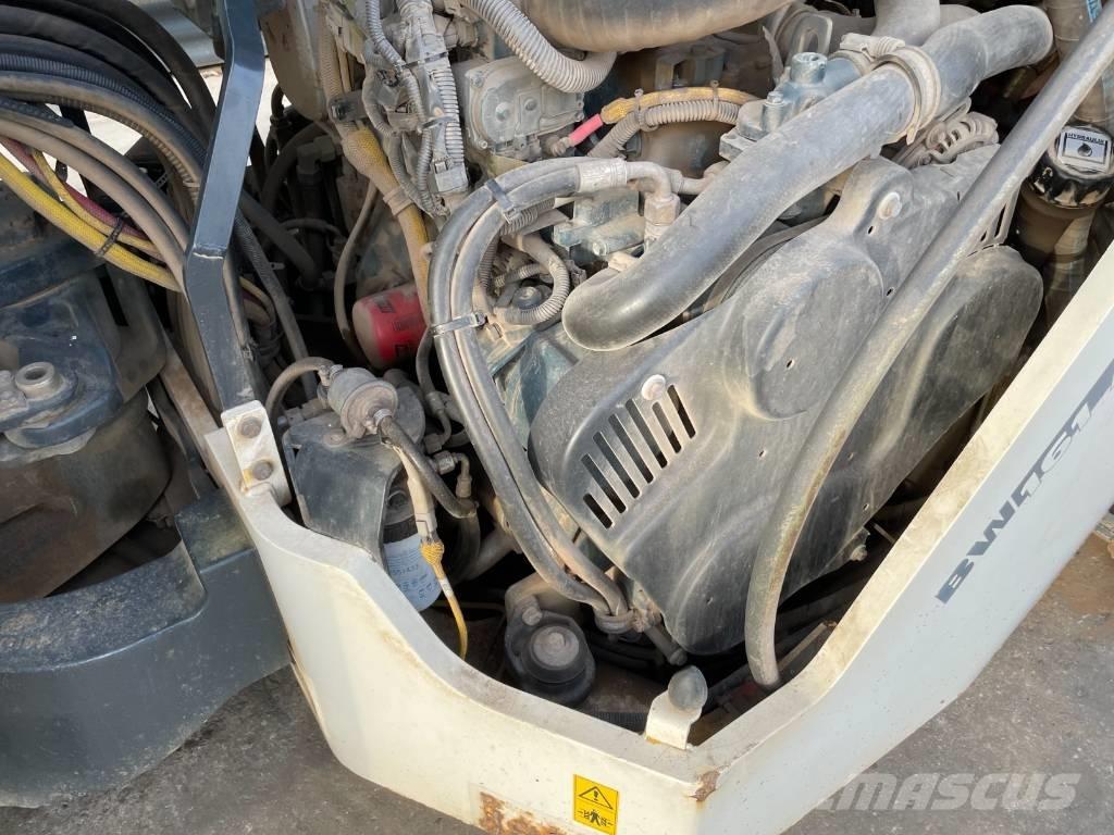 Bomag BW 161 AD-5 Rodillos de doble tambor