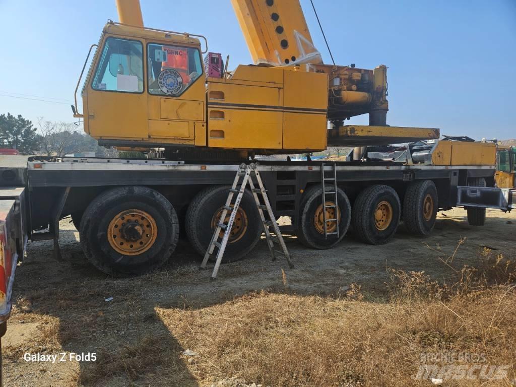 Liebherr LTM1225 Grúas todo terreno