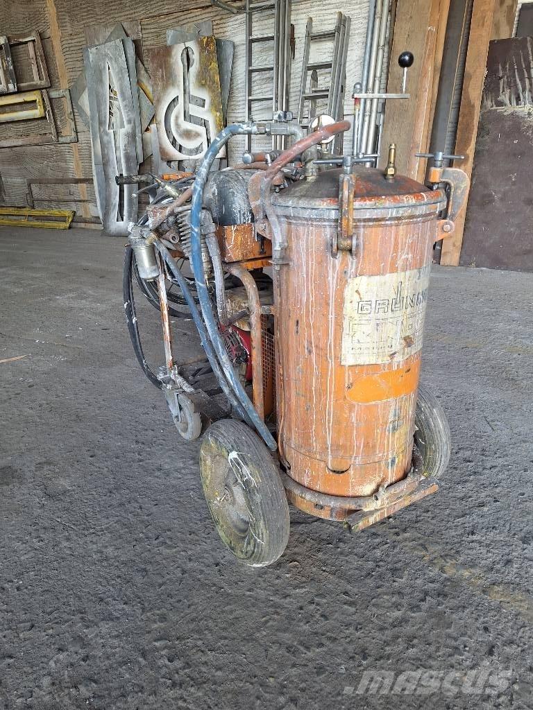  Grun Jardinería - Otros