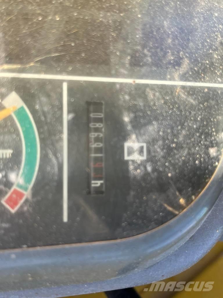 Komatsu PC 27 Mini excavadoras < 7t