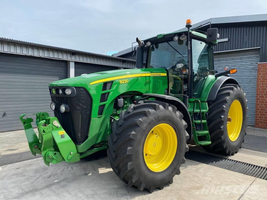 John Deere 8230 ILS Tractores