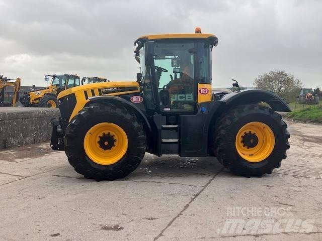 JCB (21007788) FT 4220 Tractores