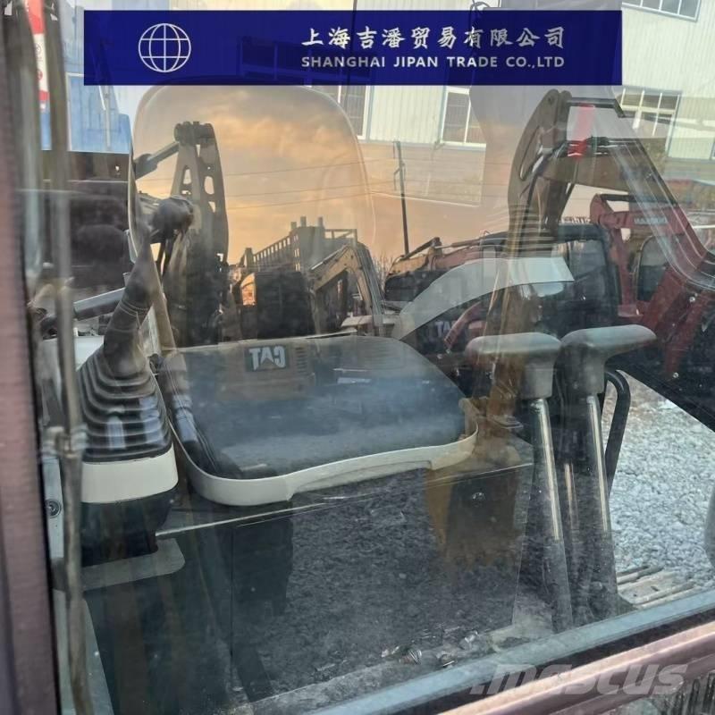 Komatsu PC 40 MR Mini excavadoras < 7t