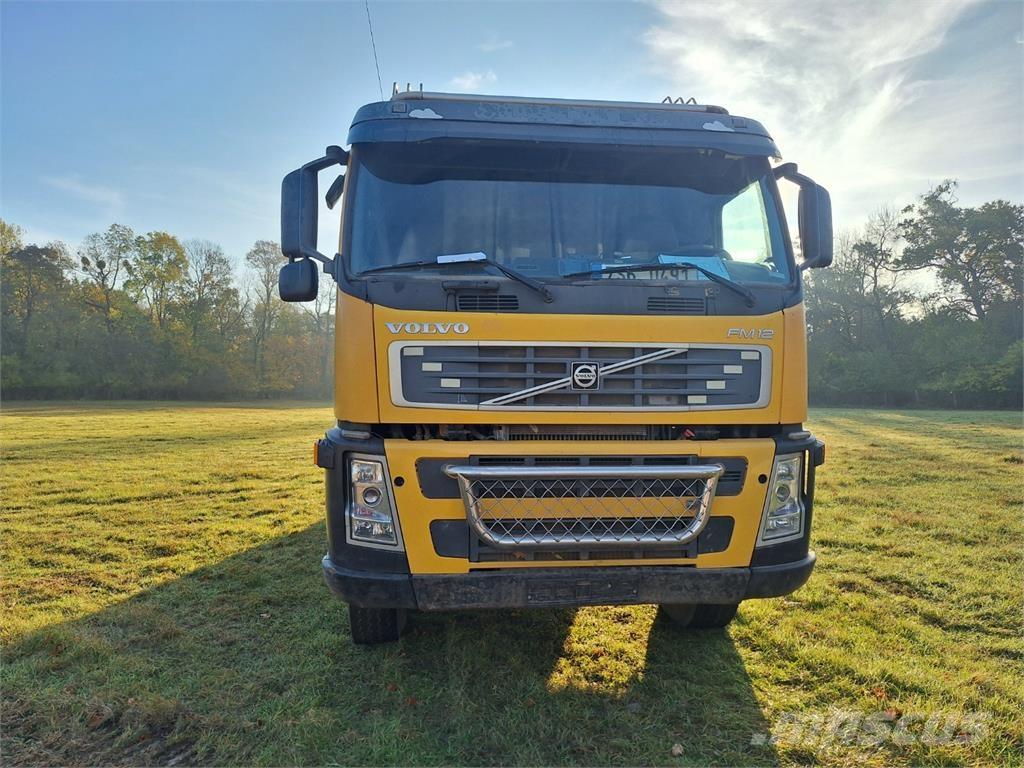 Volvo FM12 420 6X6 Camiones bañeras basculantes o volquetes