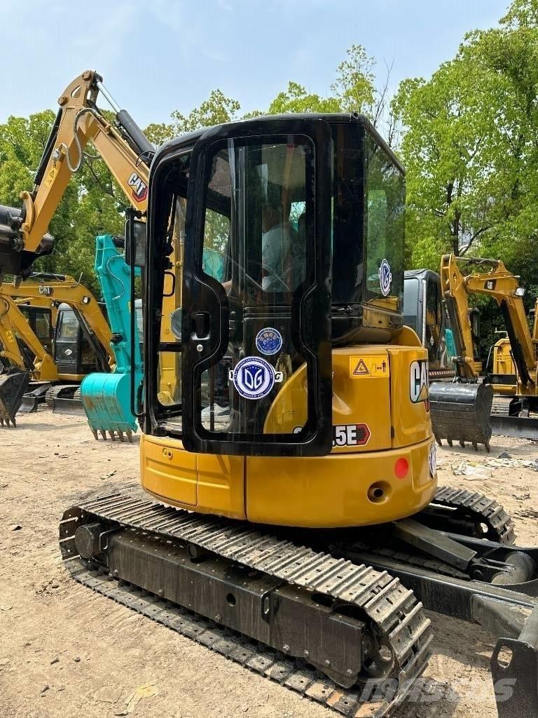 CAT 303.5E2 Mini excavadoras < 7t