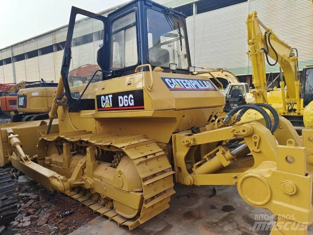 CAT D 6 G Buldozer sobre oruga