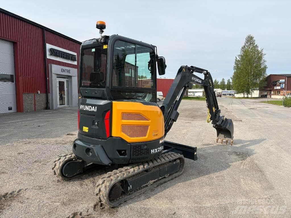 Hyundai HX 25 AZ Mini excavadoras < 7t