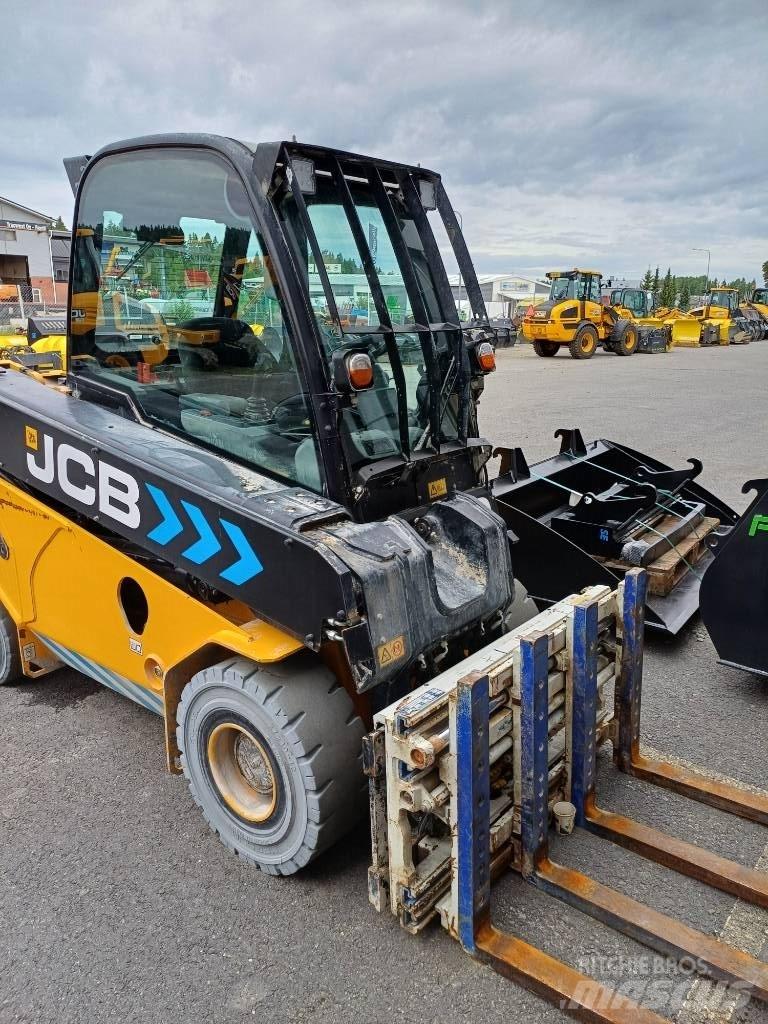 JCB TLT30-19E 2WD Carretillas de horquilla eléctrica