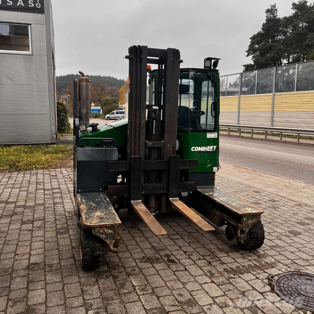 Combilift C 4000 4 vías o cuatro caminos