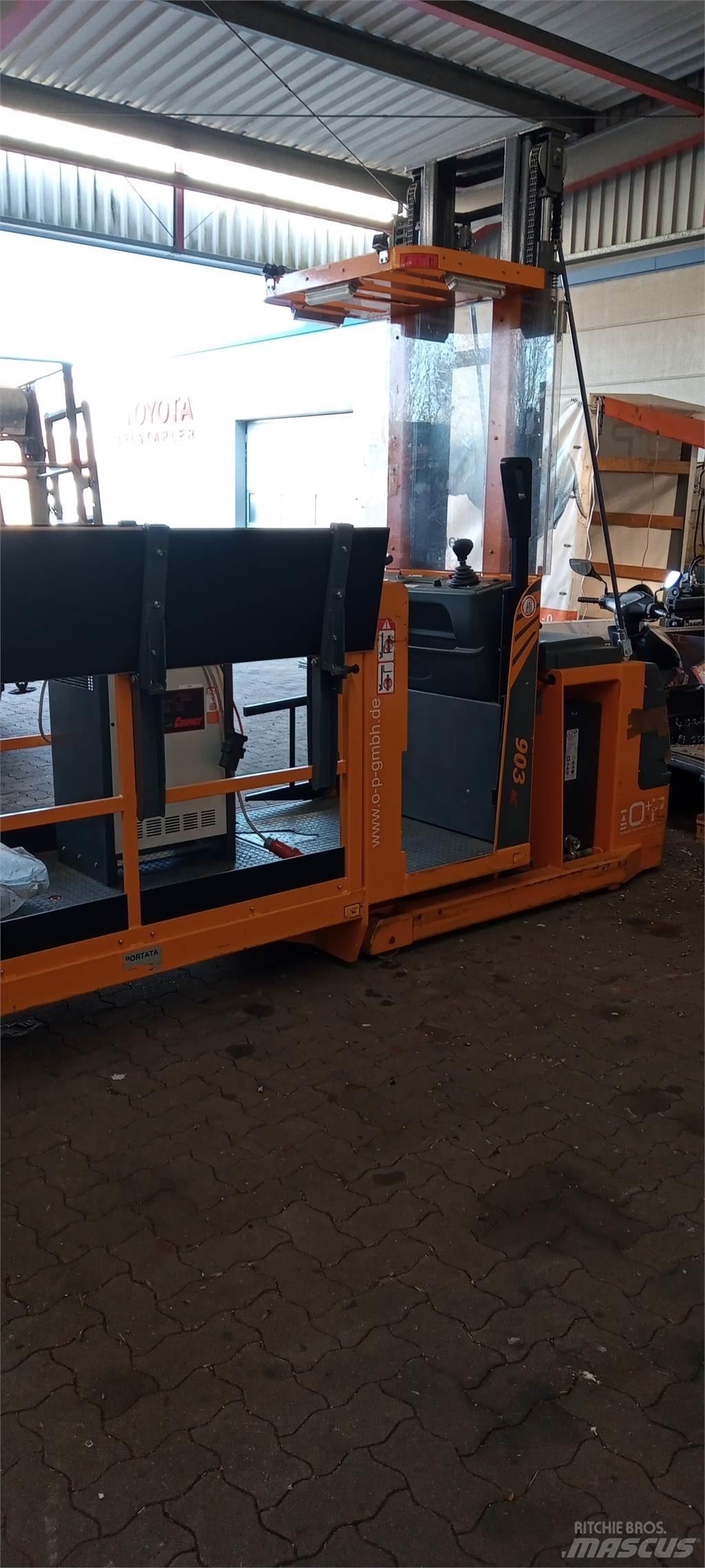  903 AC - S/N 037763 Recogepedidos de baja altura