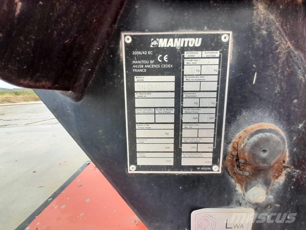 Manitou ManGo 12 Plataforma de trabajo articulada