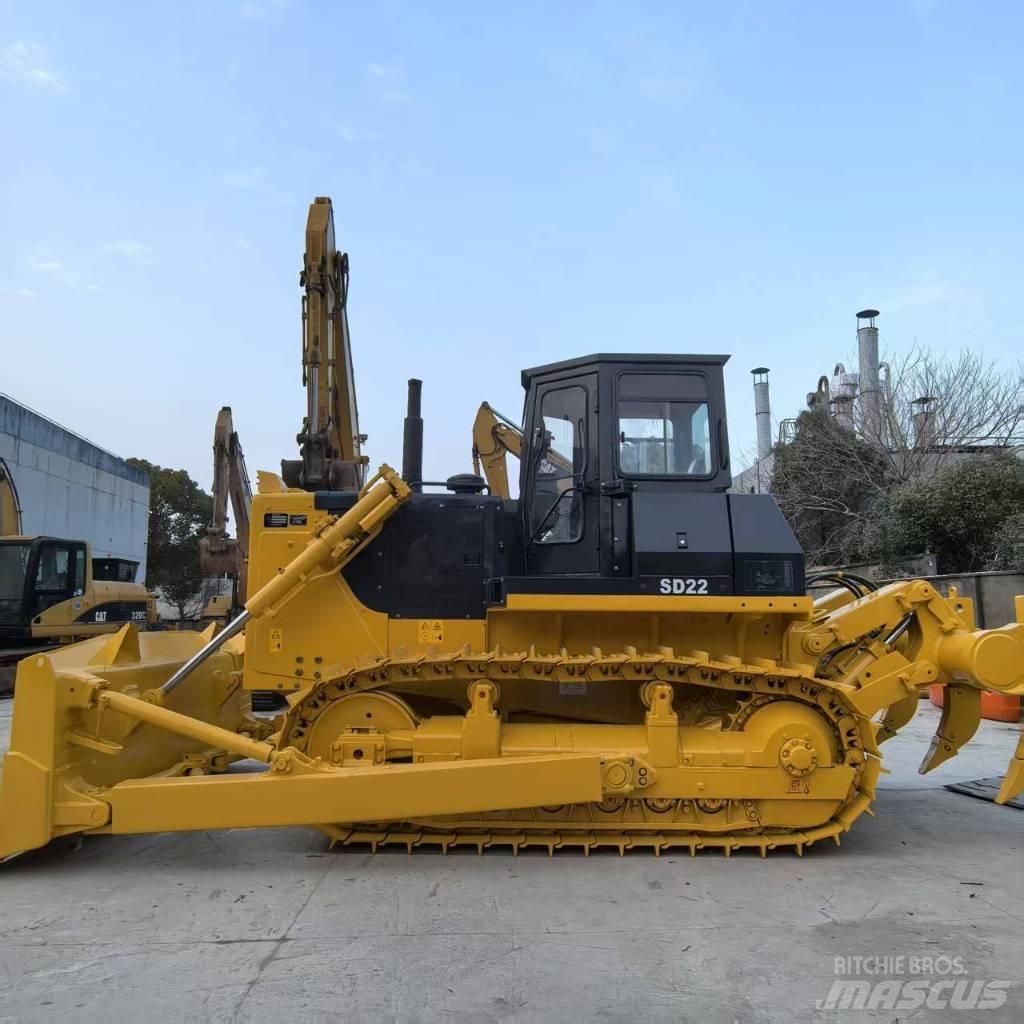 Shantui SD 22 Buldozer sobre oruga