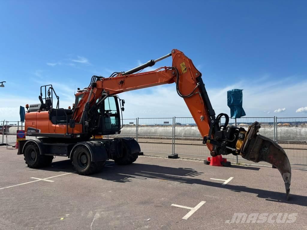 Doosan DX 160 W Excavadoras de ruedas