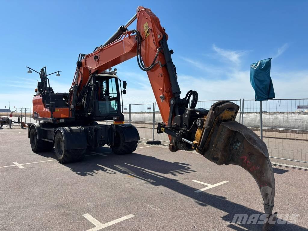 Doosan DX 160 W Excavadoras de ruedas