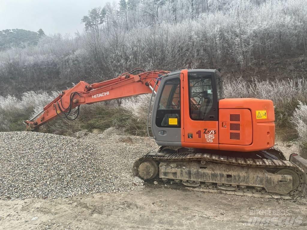 Hitachi ZX 135 US Excavadoras de cadenas