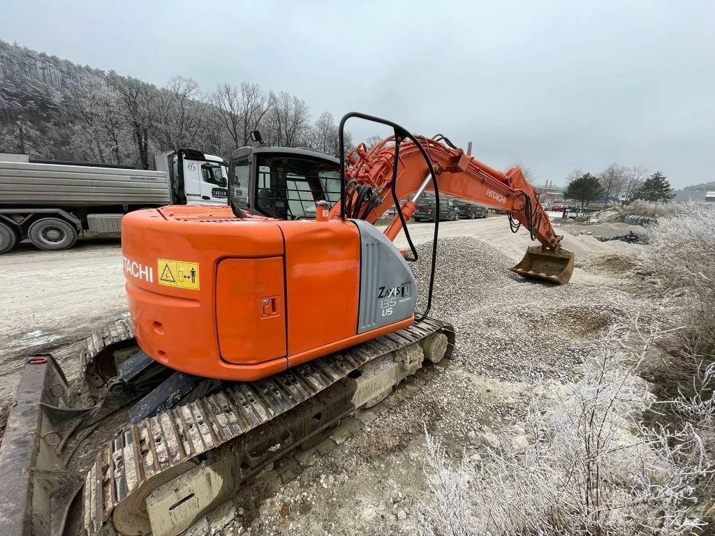 Hitachi ZX 135 US Excavadoras de cadenas