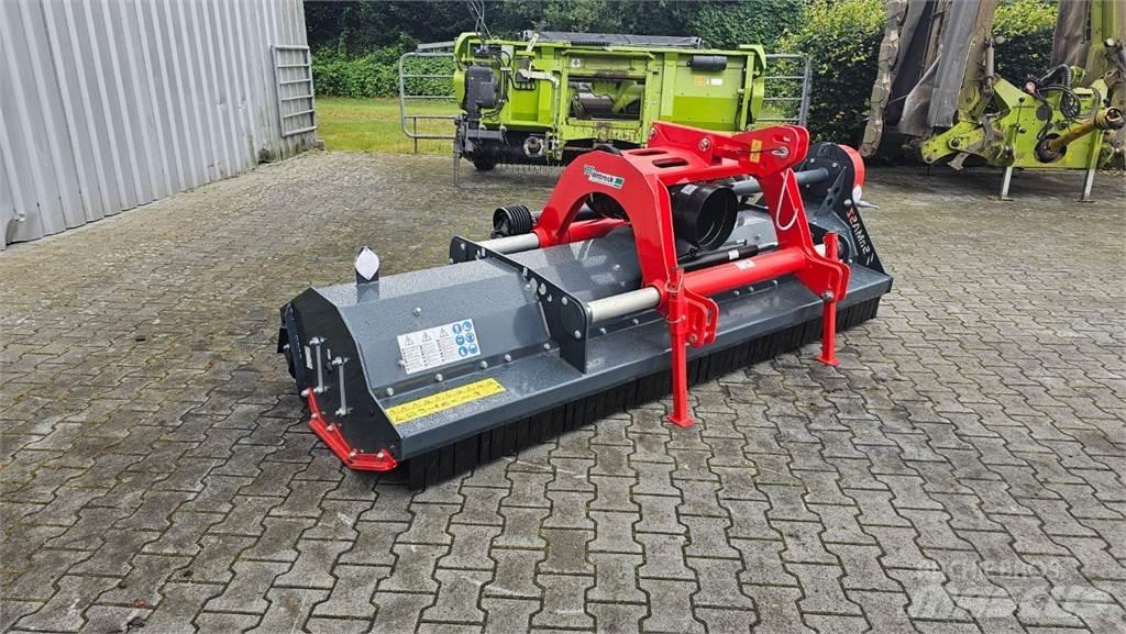 Saphir Mamut 280 Otros equipos usados para la recolección de forraje