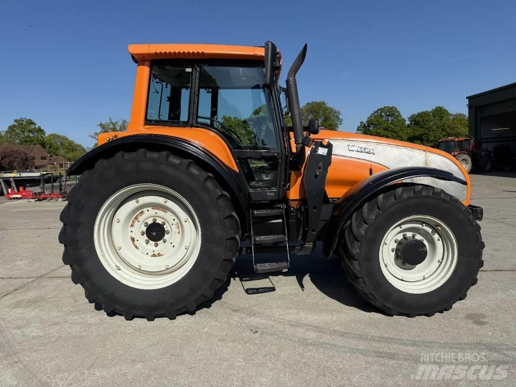 Valtra T 170 Tractores