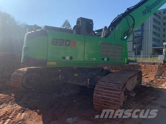 Sennebogen 830R HDD Excavadoras de demolición