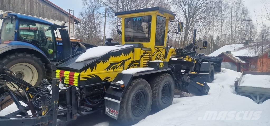 Veekmas FG 2327 S Motoniveladoras