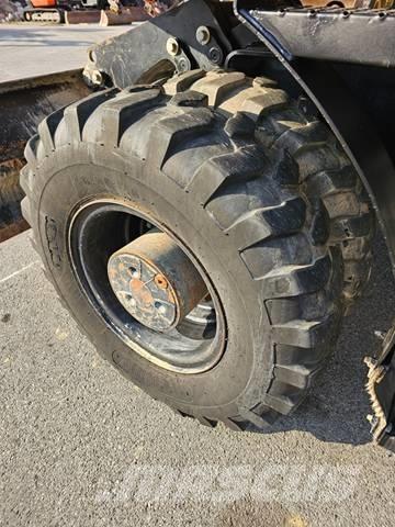 CAT M 318 F Excavadoras de ruedas