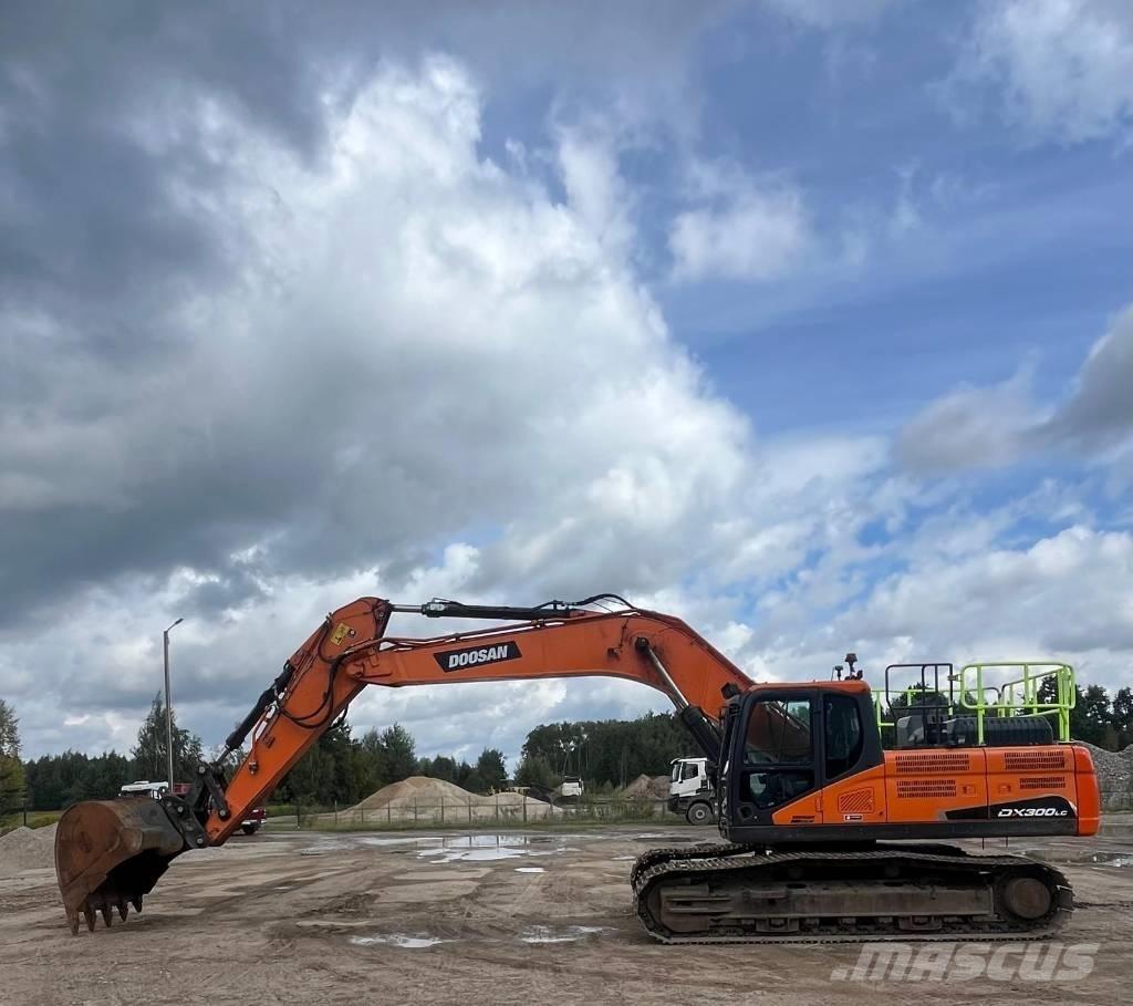 Doosan DX300-LC-7 Excavadoras de cadenas