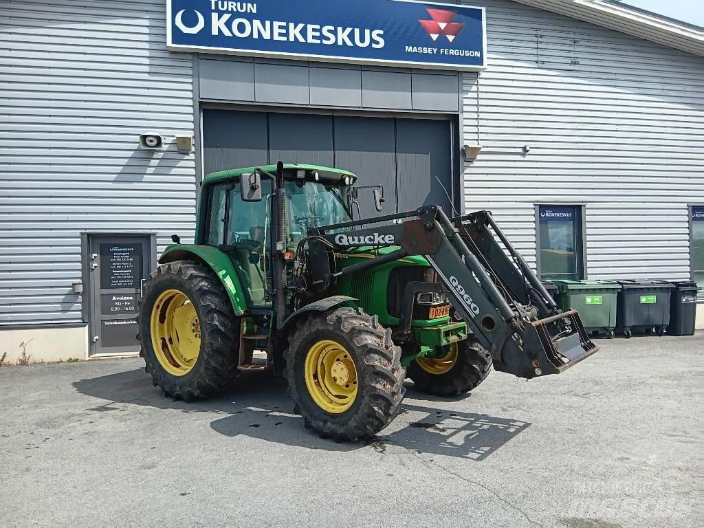 John Deere 6220 Tractores