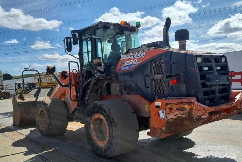Hitachi ZW 220-6 Cargadoras sobre ruedas