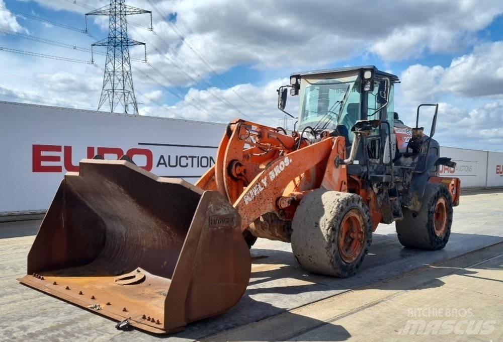 Hitachi ZW 220-6 Cargadoras sobre ruedas
