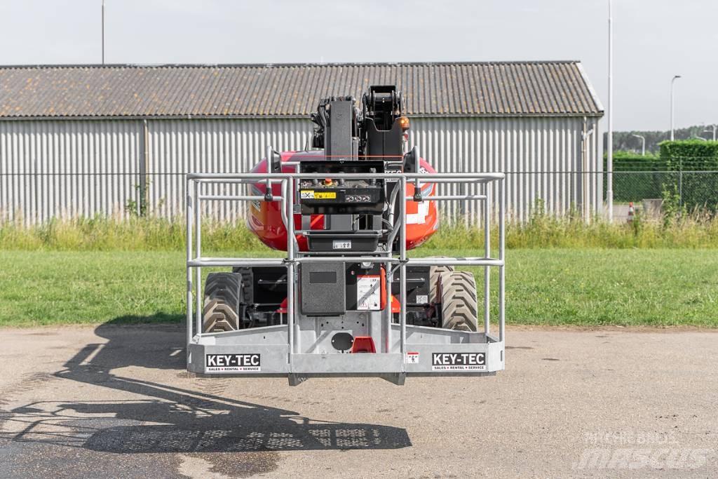 Manitou 160 ATJ e Plataforma de trabajo articulada
