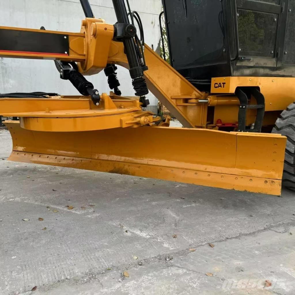 CAT 140G Motoniveladoras