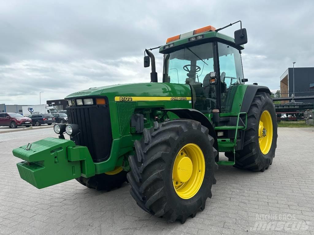 John Deere 8100 Tractores