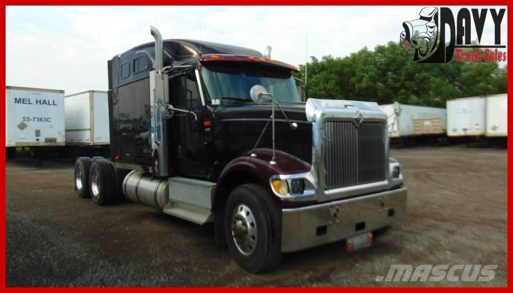 International 9900 i Cabezas tractoras