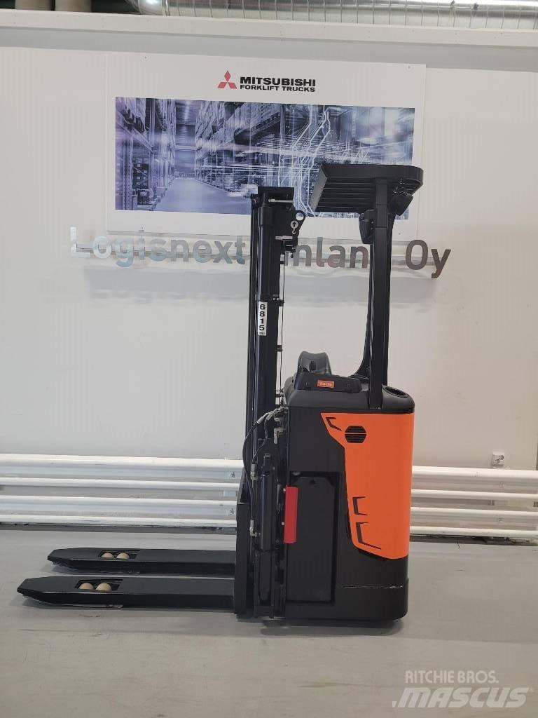 Rocla SST 16 ACI Apiladores eléctricos autopropulsados