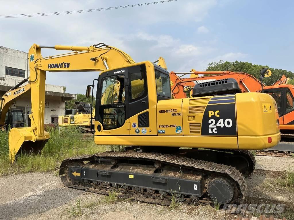 Komatsu PC240-8 Excavadoras de cadenas